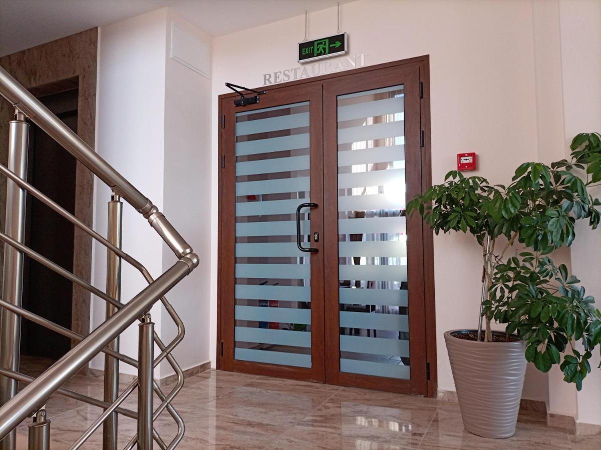 Hotel Vanilla, Varna - Free Parking Exterior photo